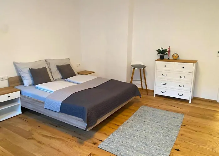 Cosy Wiener Strasse Apartmán *